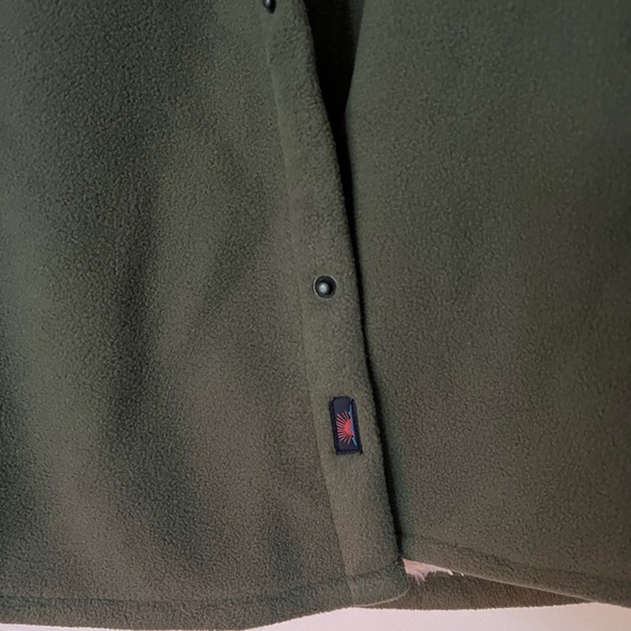 Mens Buttoned Warm Shirt NWT - Picture 7 of 7